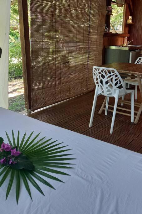 Bungalow Atypique Ti Bambou A 500M De La Plage Sainte-Anne  Esterno foto