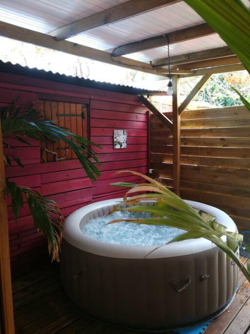 Bungalow Atypique Ti Bambou A 500M De La Plage Sainte-Anne  Esterno foto