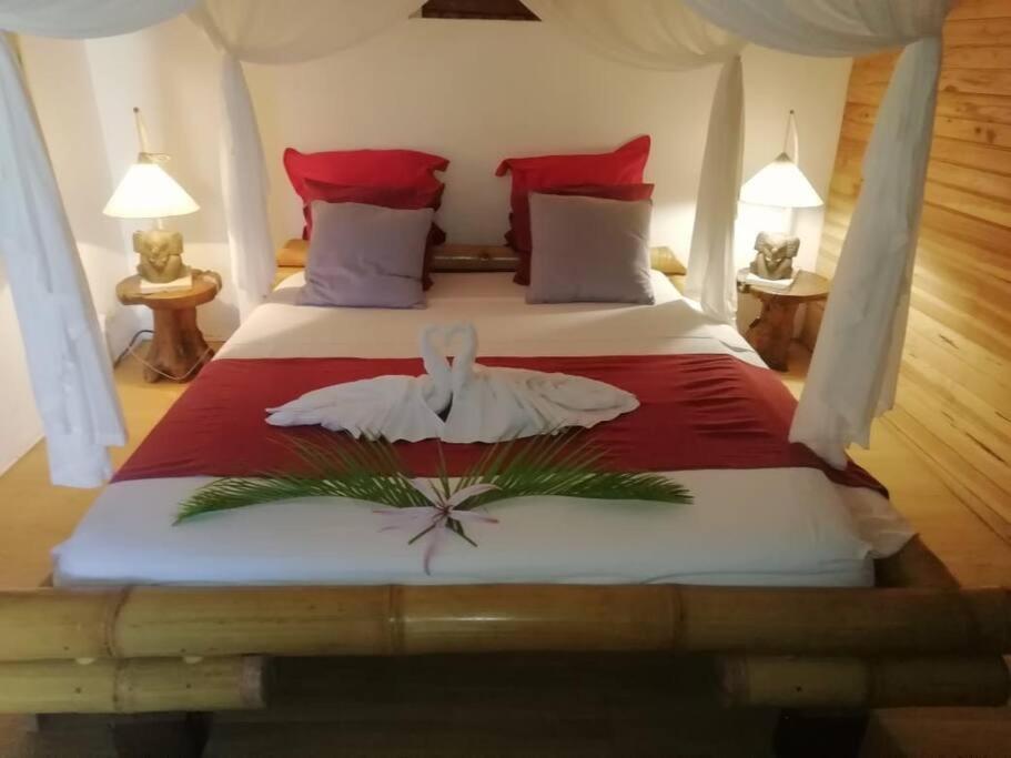 Bungalow Atypique Ti Bambou A 500M De La Plage Sainte-Anne  Esterno foto